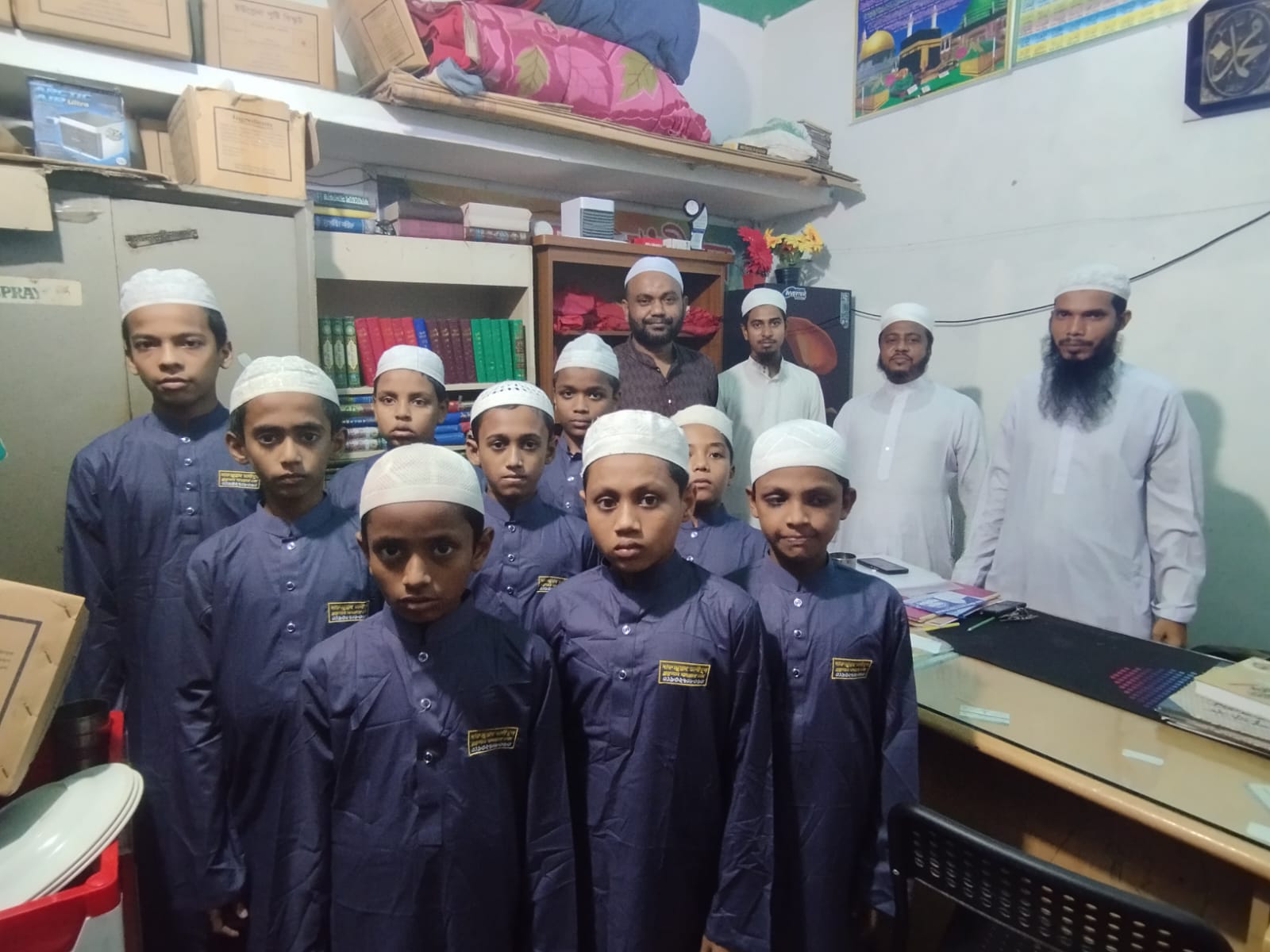 স্লোগানসমূহ: